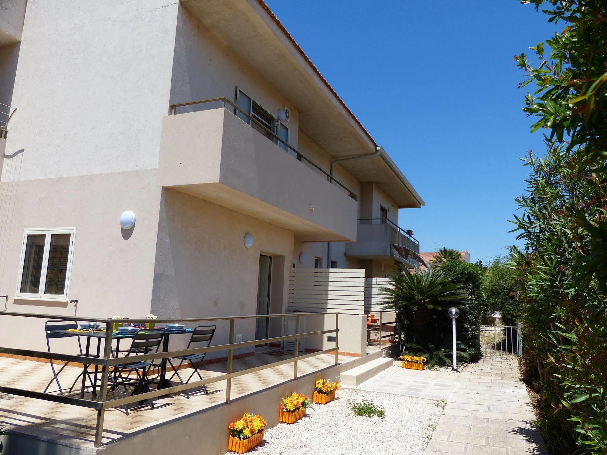 Siciliacasevacanze - Villa Venere มารีนาดีรากูซา ภายนอก รูปภาพ